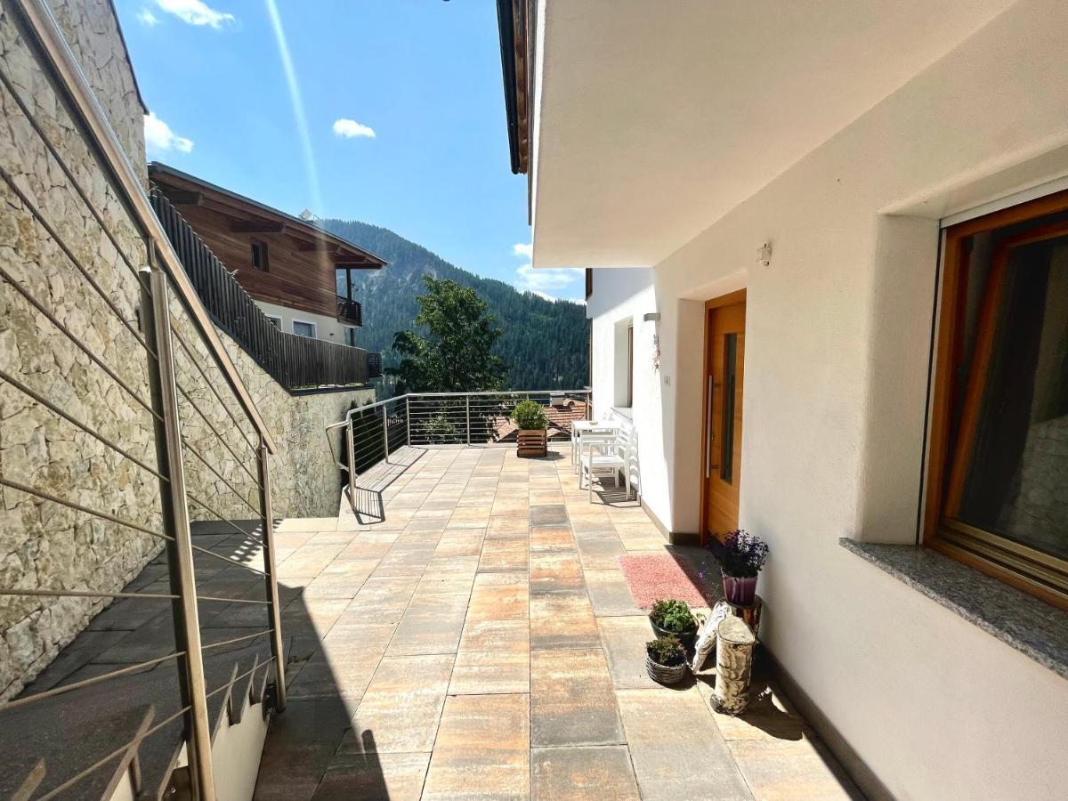 Aparthotel Ciasa de Zeno La Valle Exterior foto